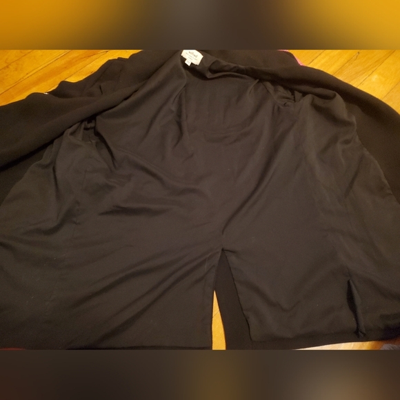 Aritzia Wilfred Mayet black jacket blazer. Size XS. Collar. - Picture 9 of 12